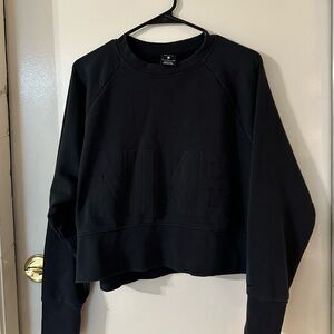 Nike Dri Fit Cropped Embossed sweater